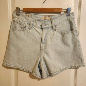 Levi's 80's Mom Shorts